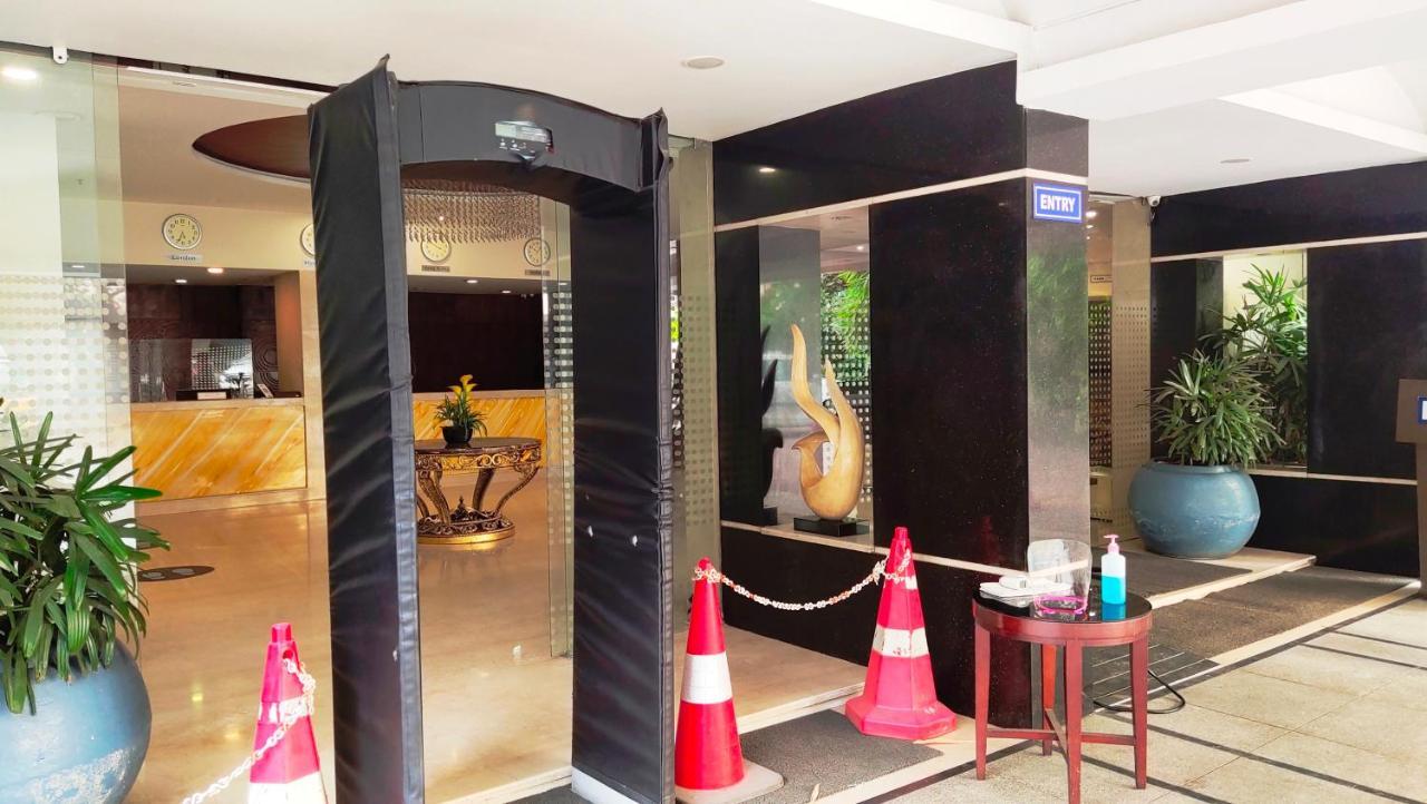 Best Western Ashoka Hyderabad Bagian luar foto