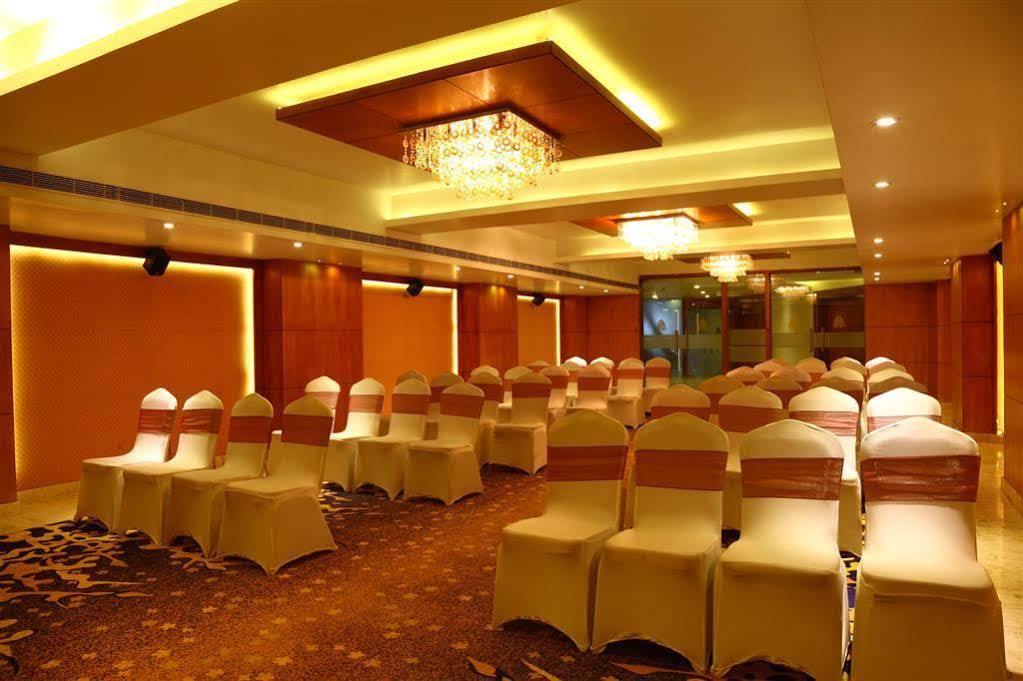 Best Western Ashoka Hyderabad Bagian luar foto