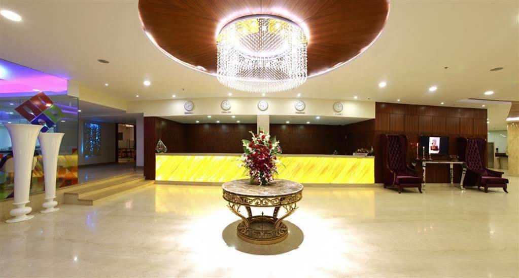 Best Western Ashoka Hyderabad Bagian luar foto